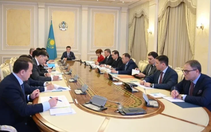 State Counselor Karin holds meeting on interethnic accord issues