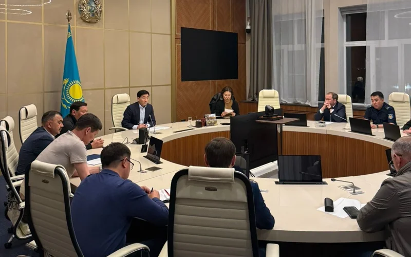 В Усть-Каменогорске назвали причину превышения хлора в воздухе, школьники микрорайона учатся онлайн