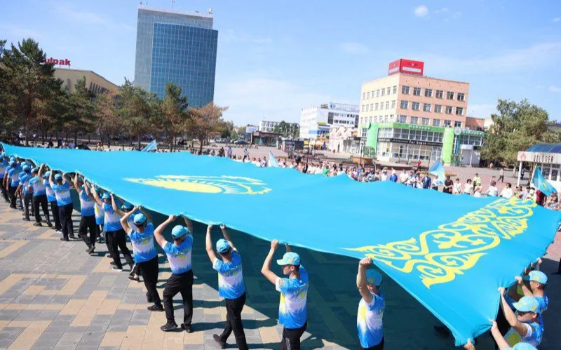 Уважение к символам - признак зрелого общества