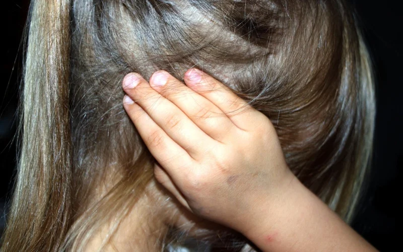 Учителя подозревают в интимной связи со школьницей: комментарий главы Минпросвещения