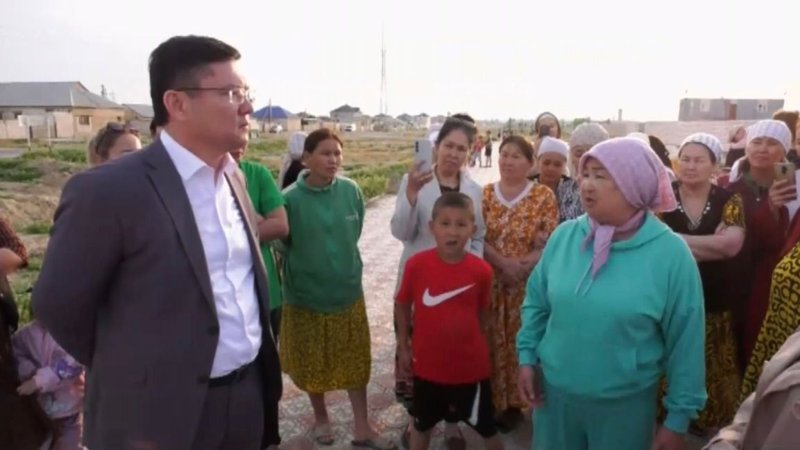 Mańǵystaýda Raýan aýylynyń turǵyndary mekteptiń janyndaǵy qurylysty toqtatýdy suraıdy Mańǵystaýda Raýan aýylynyń turǵyndary mekteptiń janyndaǵy qurylysty toqtatýdy suraıdy