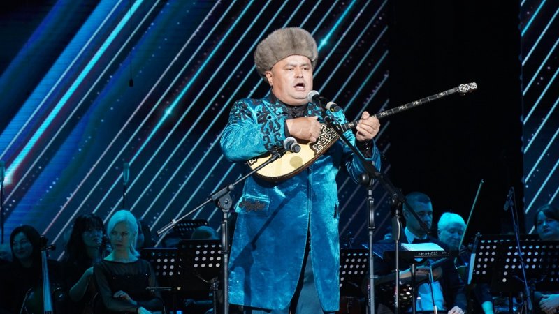 Батыс Қазақстанда мәдениет саласының үздіктері марапатталды Батыс Қазақстанда мәдениет саласының үздіктері марапатталды