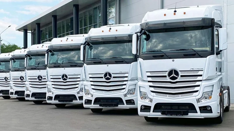 Ущерб на 11 млрд тенге: 70 человек подозревают в незаконной регистрации автомобилей