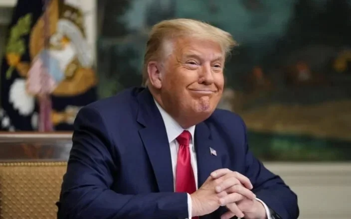 Трамптың криптовалюталық кешкі асына бір орынға орташа есеппен 1 млн доллар жұмсалды