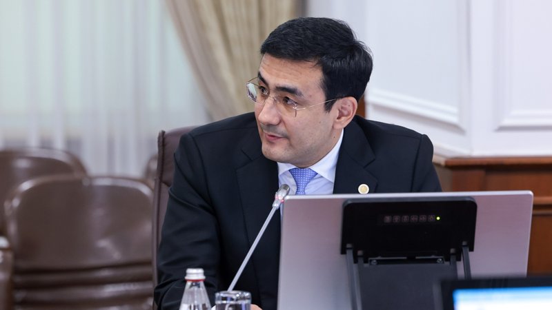 Infraqurylymdyq jobalardy ınvestıtsııalaýǵa «Báıterek» holdınginen 8 trln teńge bólindi Infraqurylymdyq jobalardy ınvestıtsııalaýǵa «Báıterek» holdınginen 8 trln teńge bólindi