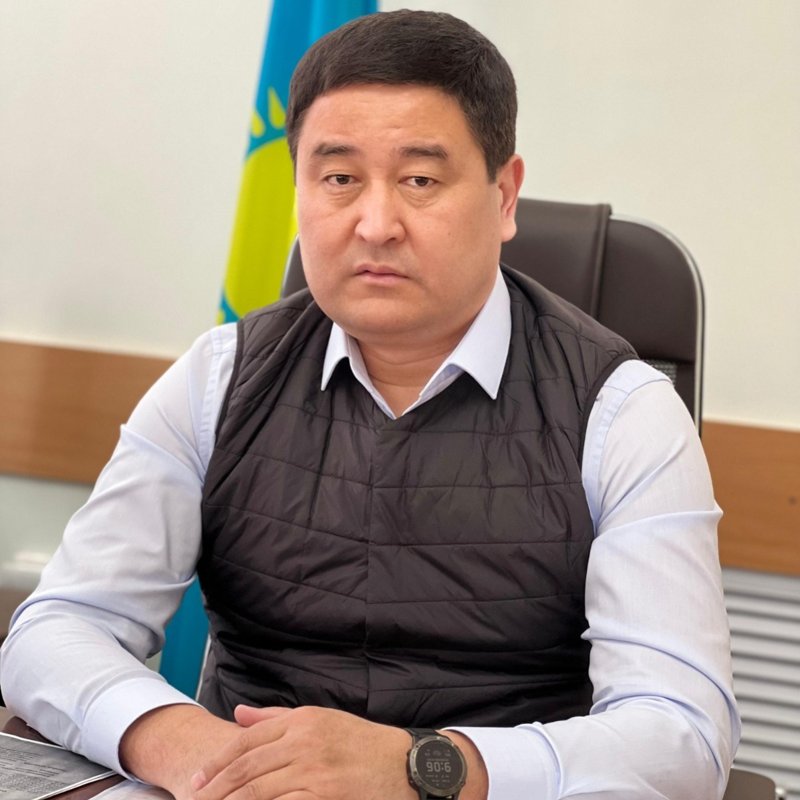Қазбек Әметов а