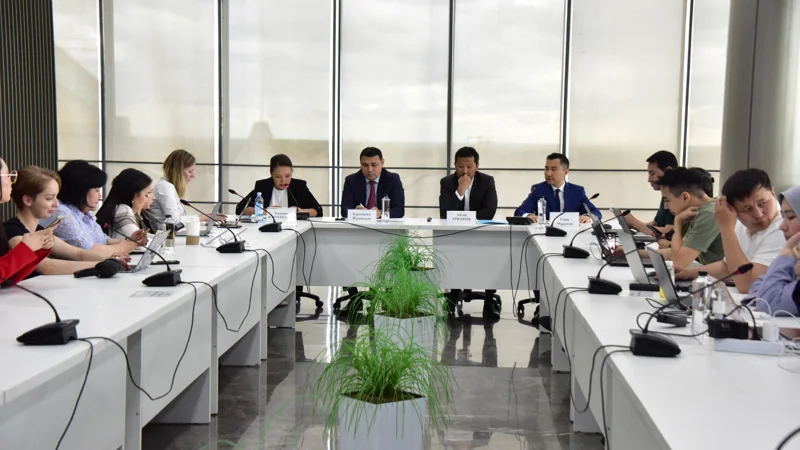 Endi jeke qarajatqa túsirilgen fılmder de prokat aldynda saraptamadan ótedi 