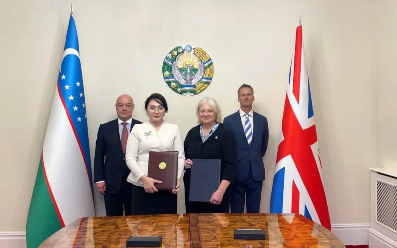 Британиялик 500 дан ортиқ ўқитувчи Ўзбекистондаги мактабларга жалб қилинади