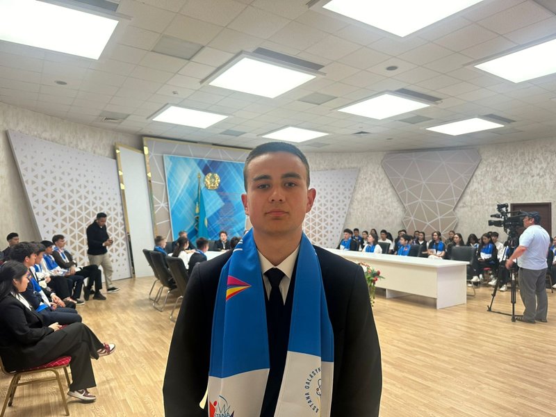 Руслан Захаренко Руслан Захаренко