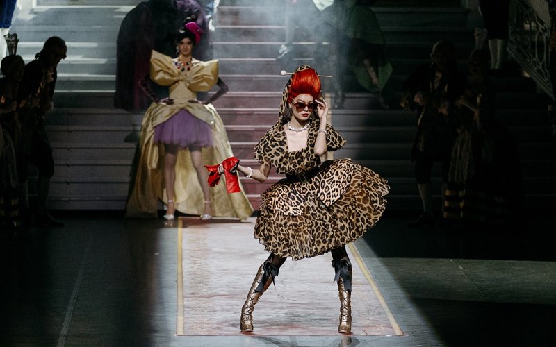 Cinderella Onstage, Not in Life Cinderella Onstage, Not in Life