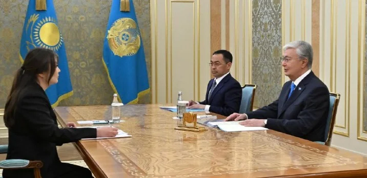 Мемлекет басшысы Бала құқықтары жөніндегі уәкіл Динара Зәкиеваны қабылдады 