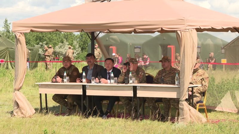 Астаналық өрт сөндірушілер тактикалық оқу-жаттығу өткізді Астаналық өрт сөндірушілер тактикалық оқу-жаттығу өткізді