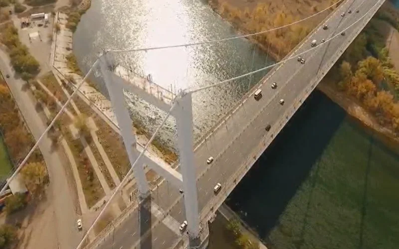 подвесной мост в Семее