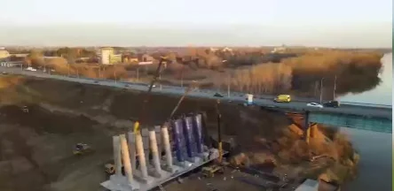 Ertis ózeni arqyly ótetin kópirdiń qurylysy qarqyndy jalǵasyp jatyr 