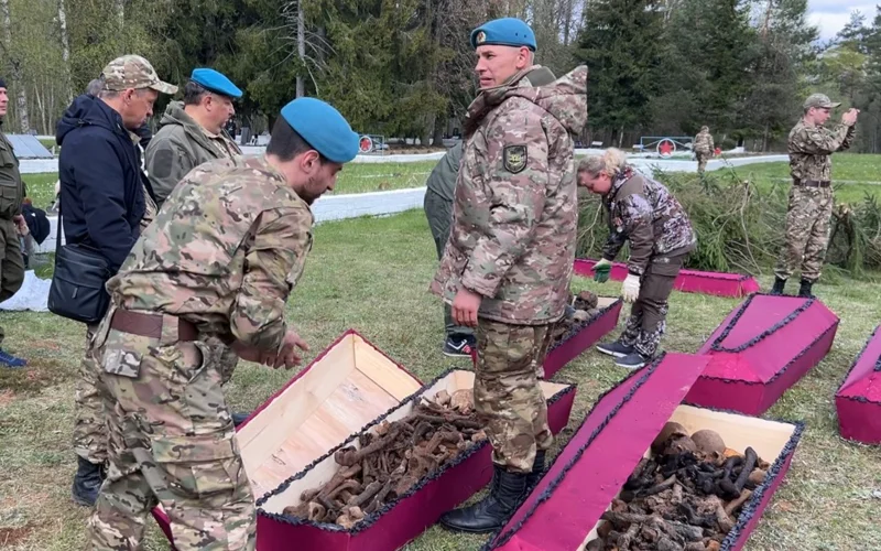 Еске алу вахтасы: 377 жауынгердің сүйегі құрметпен жер қойнына тапсырылды