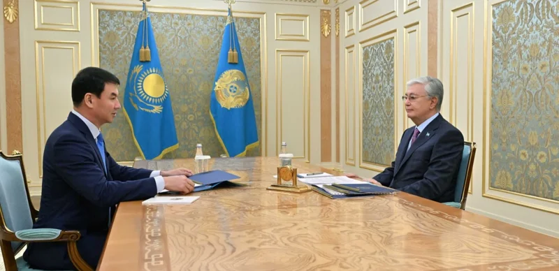 Глава государства поставил ряд задач перед акимом Алматы