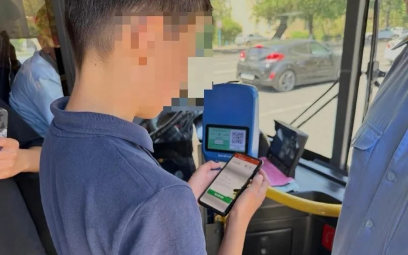 Электронную оплату проезда для детей внедрили в автобусах Жамбылской области 