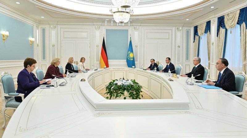Глава государства провел встречу с Президентом Бундесрата Германии Анке Релингер Глава государства провел встречу с Президентом Бундесрата Германии Анке Релингер