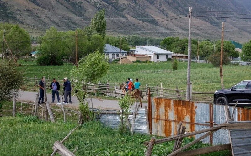 aýyl Almaty oblysynda ornalasqan tanymal týrıstik Saty aýylynda jer daýy týyndady