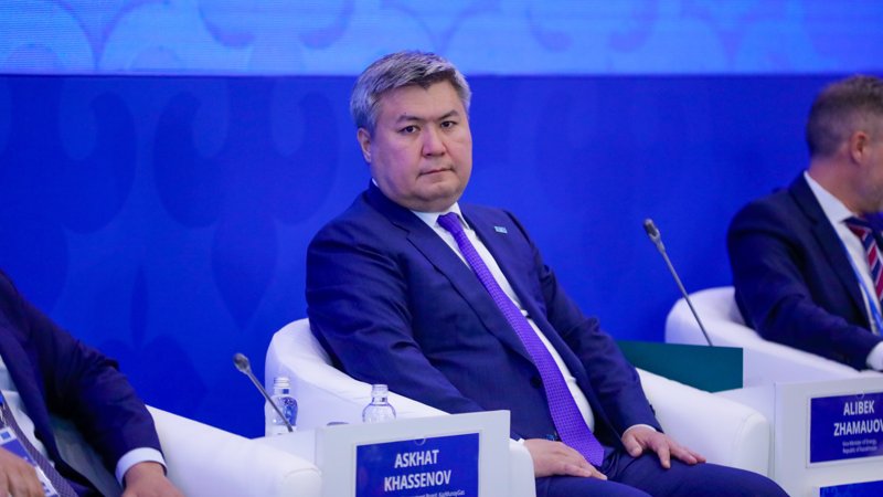 Álibek Jamaýov QR energetıka vıtse-mınıstri