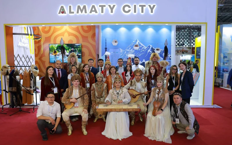 В Шанхае подписаны более 30 соглашений о приеме туристов в Алматы