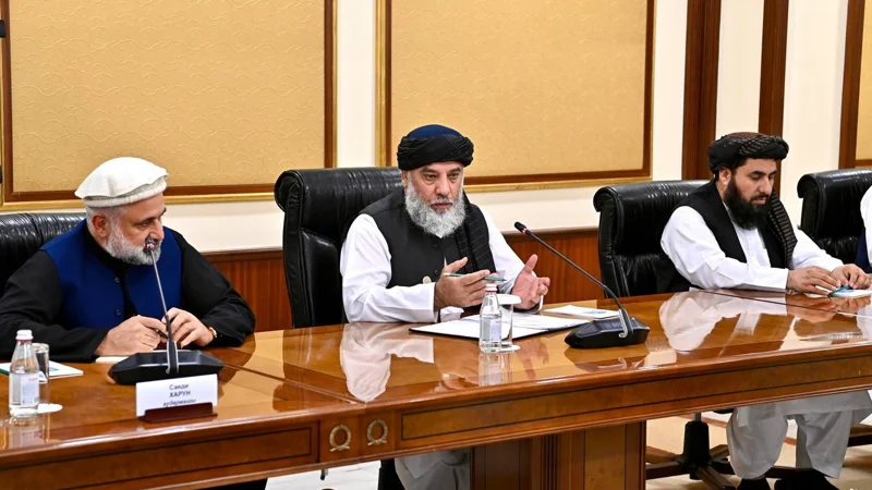 Олжас Бектенов пен Нуриддин Азизи сауда-экономикалық ынтымақтастықты кеңейту мәселелерін талқылады