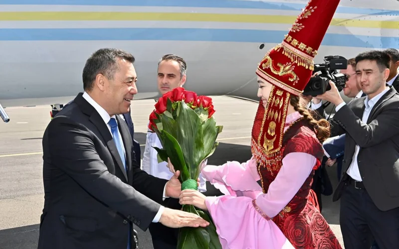 Қырғызстан Президенті Садыр Жапаров Астанаға келді 