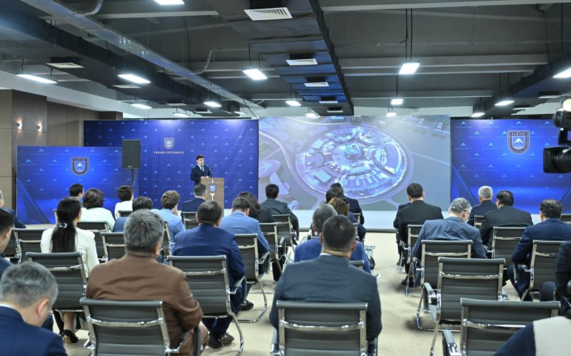 Қазақ және өзбек депутаттарына Farabi Hub инновациялық жобалары таныстырылды Қазақ және өзбек депутаттарына Farabi Hub инновациялық жобалары таныстырылды
