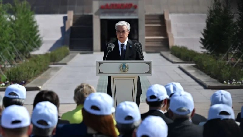 President: Memory of millions of innocent victims of totalitarianism sacred