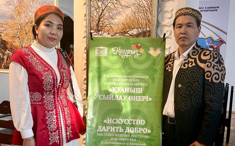 Зергер Оралбек Бекқали: Әр сәндік бұйымның бедеріндегі ұлттық белгілердің терең мағынасы бар 