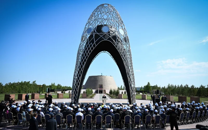 Касым-Жомарт Токаев: Нам нужен широкий, панорамный взгляд на историю 
