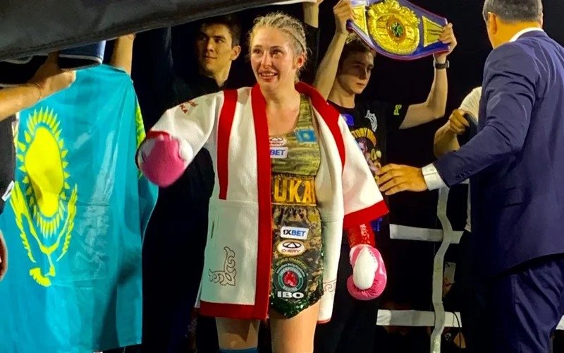 Angelina Lukas defends IBO World Champion title Angelina Lukas defends IBO World Champion title