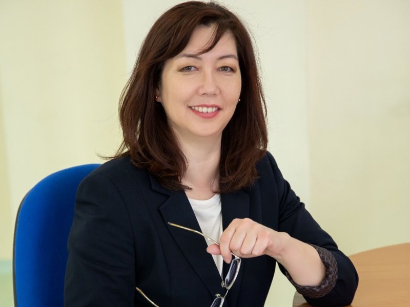 Лязат Манжуова Лязат Манжуова