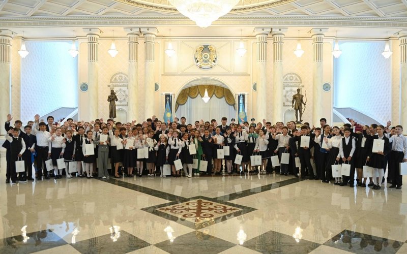 «Ақорда» резиденциясында балаларға экскурсия ұйымдастырылды «Ақорда» резиденциясында балаларға экскурсия ұйымдастырылды