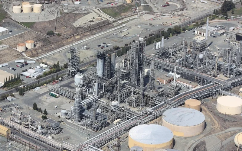 Жаңаөзенде газ өңдеу зауыты салынып жатыр 