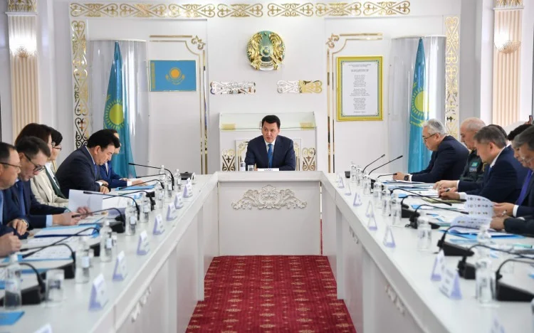 Ерлан Карин