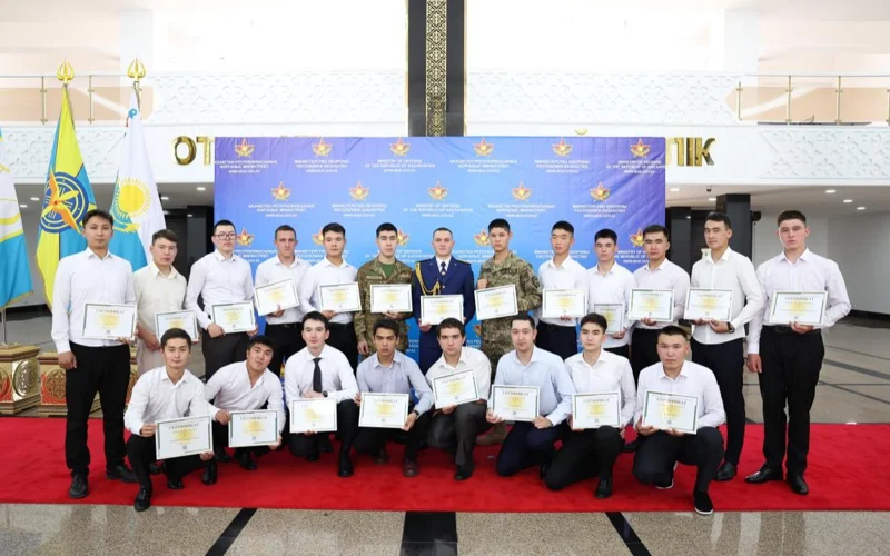 Более 2000 солдат получили госгранты