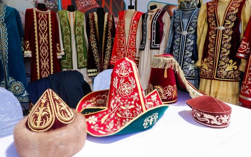 Almaty holds cultural exchange fair between Kazakhstan and China