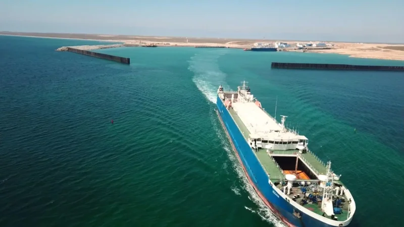 Құрық порты арқылы Еуропаға жүк көліктері тасымалдана бастады