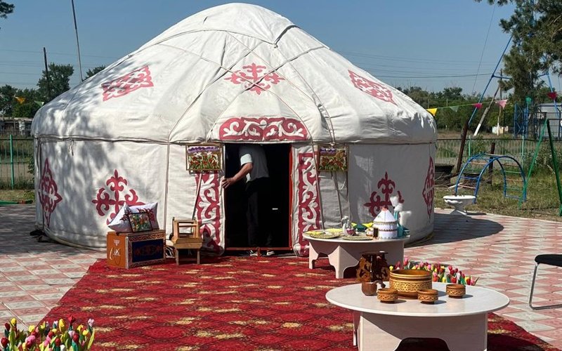 Ертіс бойының балалары Иса Байзақовтың мұраларын дәріптеді Ертіс бойының балалары Иса Байзақовтың мұраларын дәріптеді