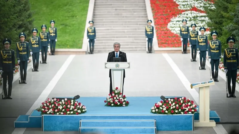 President Tokayev attends flag raising ceremony on State Symbols Day