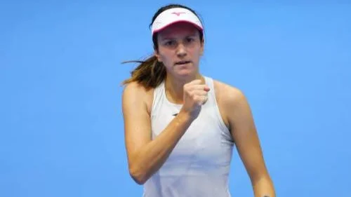 Anna Danilina storms into Roland Garros semis