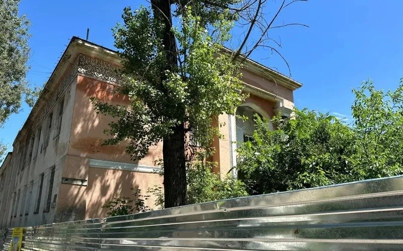 реконструкция старых зданий Алматы, жд болница реконструкция старых зданий Алматы, жд больница