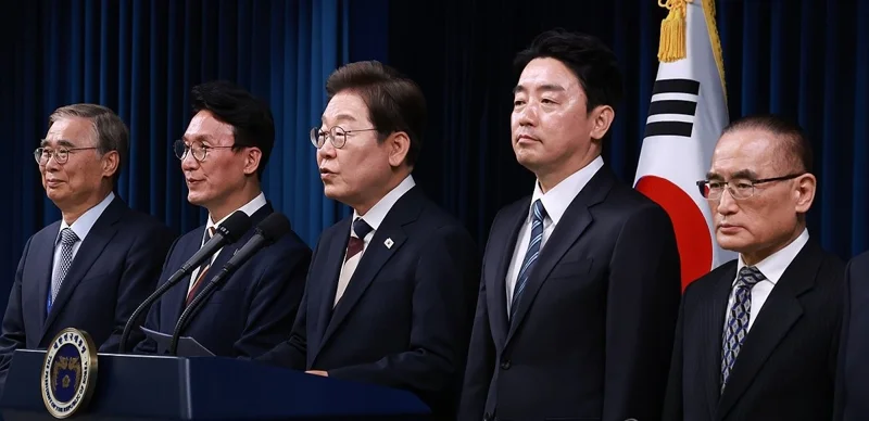 S. Korea: Lee nominates PM, spy chief on 1st day of taking office