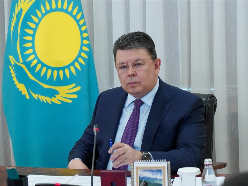 Канат Бозумбаев Канат Бозумбаев