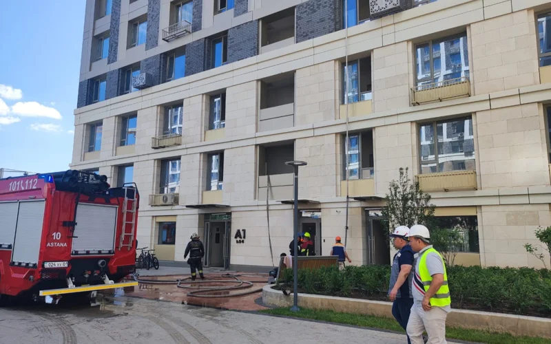 Кабельная шахта загорелась в столичном ЖК — жильцы предупреждали о рисках