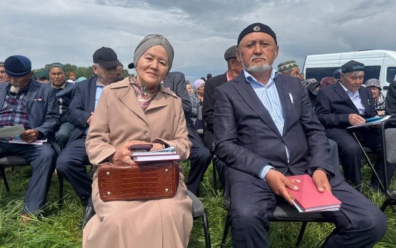 памятный камень на месте бывшего концлагеря в СКО