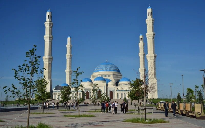Kazakhstan marks Kurban Ait with nationwide mosque prayers Kazakhstan marks Kurban Ait with nationwide mosque prayers