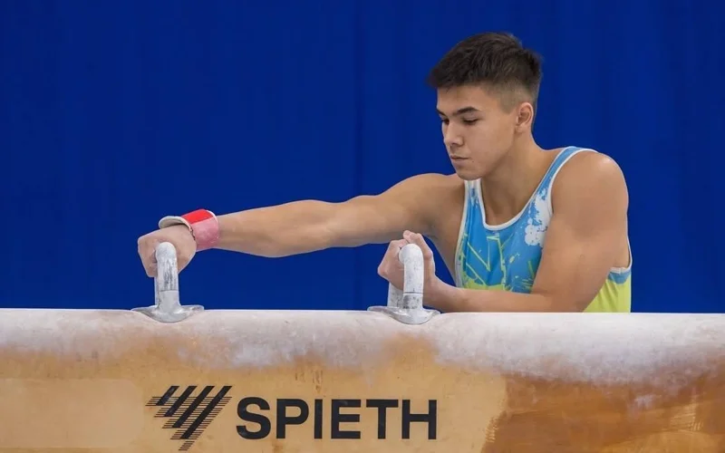 юниоры взяли бронзу ЧА по спортивной гимнастике