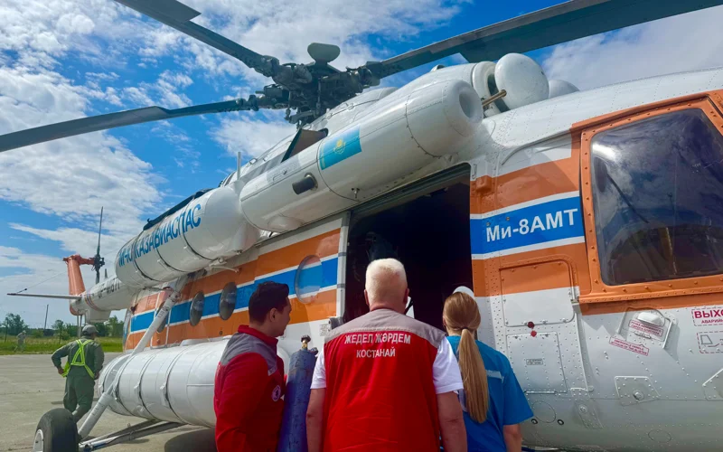 Скорая помощь с неба: один день с санавиацией Костанайской области